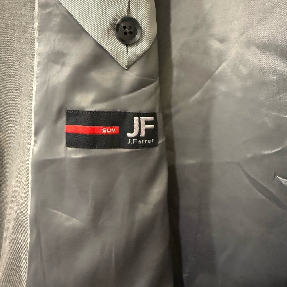 J. Ferrar Gray suit Slim Fit Suit Jacket 42R Men’s Blazer Business Formal - Picture 3 of 5